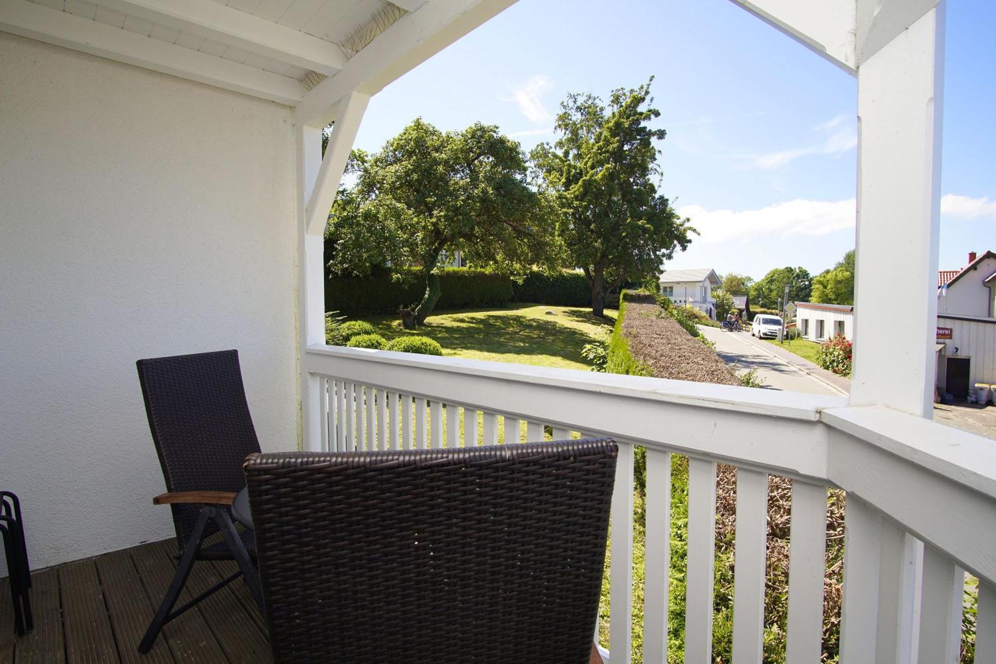 Die Ferienwohnung Ostseepanorama In Der Villa Joksch Lohme Ngoại thất bức ảnh