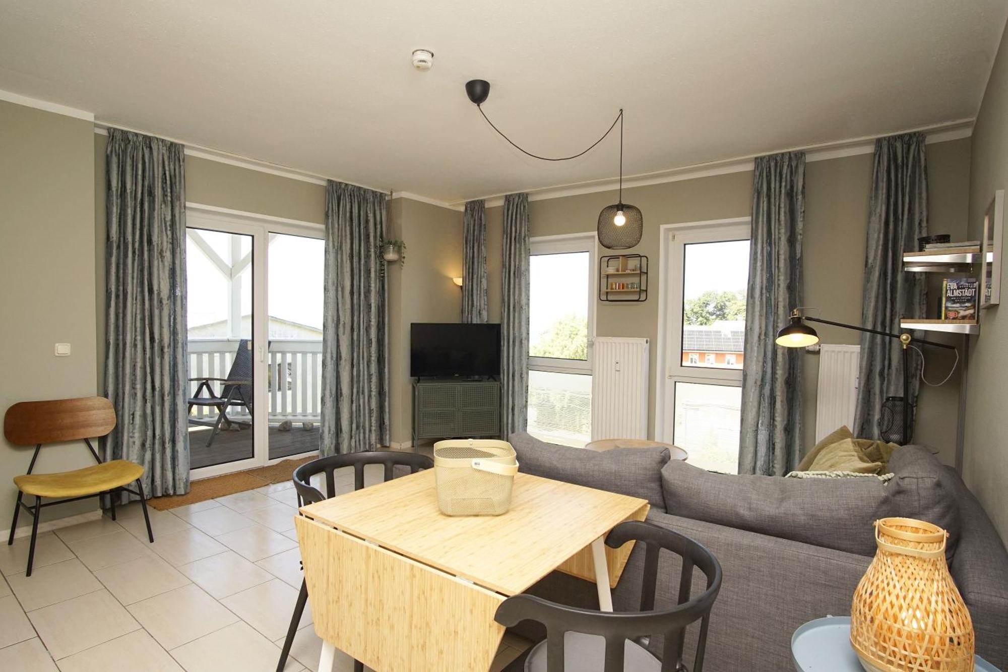Die Ferienwohnung Ostseepanorama In Der Villa Joksch Lohme Ngoại thất bức ảnh